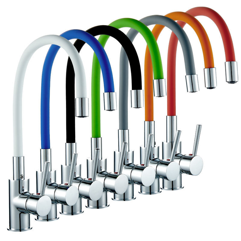 Schwenker flexibler bunter Schlauch-einzelner Griff-Küchen-Hahn-Mischer-Chromes 360